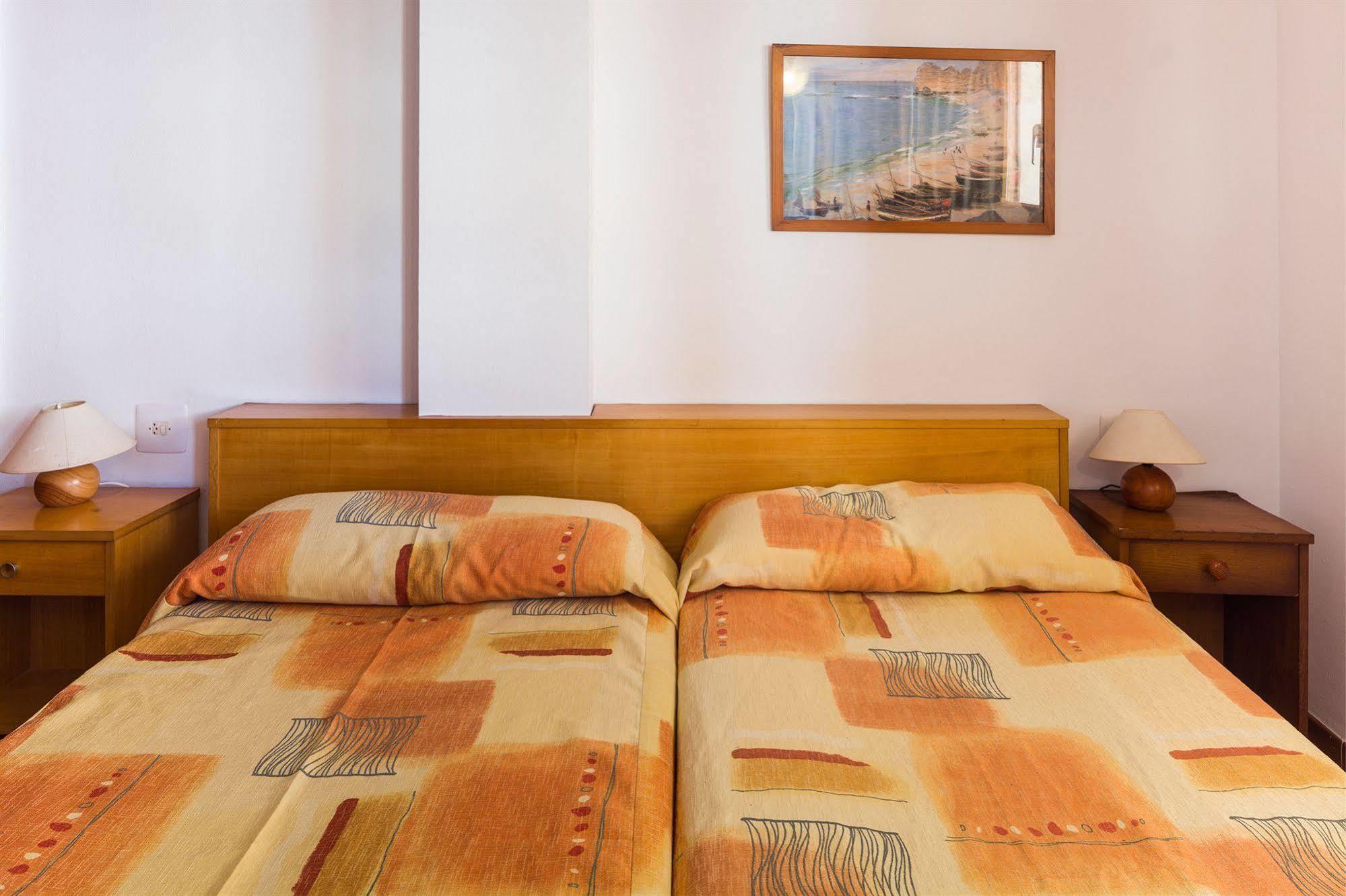 Apartamentos Arlanza - Only Adults Playa d'en Bossa Exterior foto